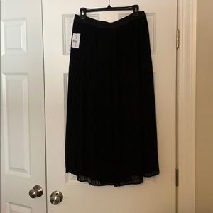 Long textured skirt